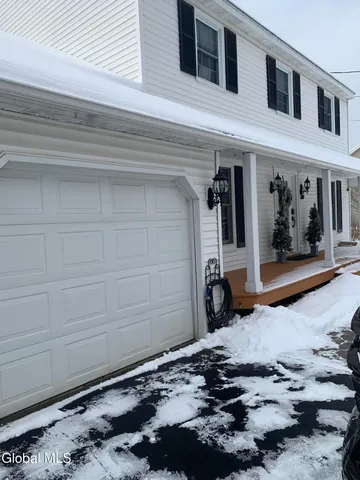 $469,000 | 438 Dixon Road, Queensbury, NY 12804