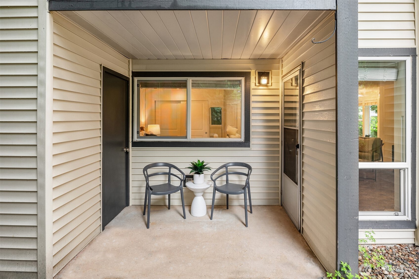 8615 238th Street Southwest, Unit B101 Edmonds, WA 98026 - Photo 19 of 25