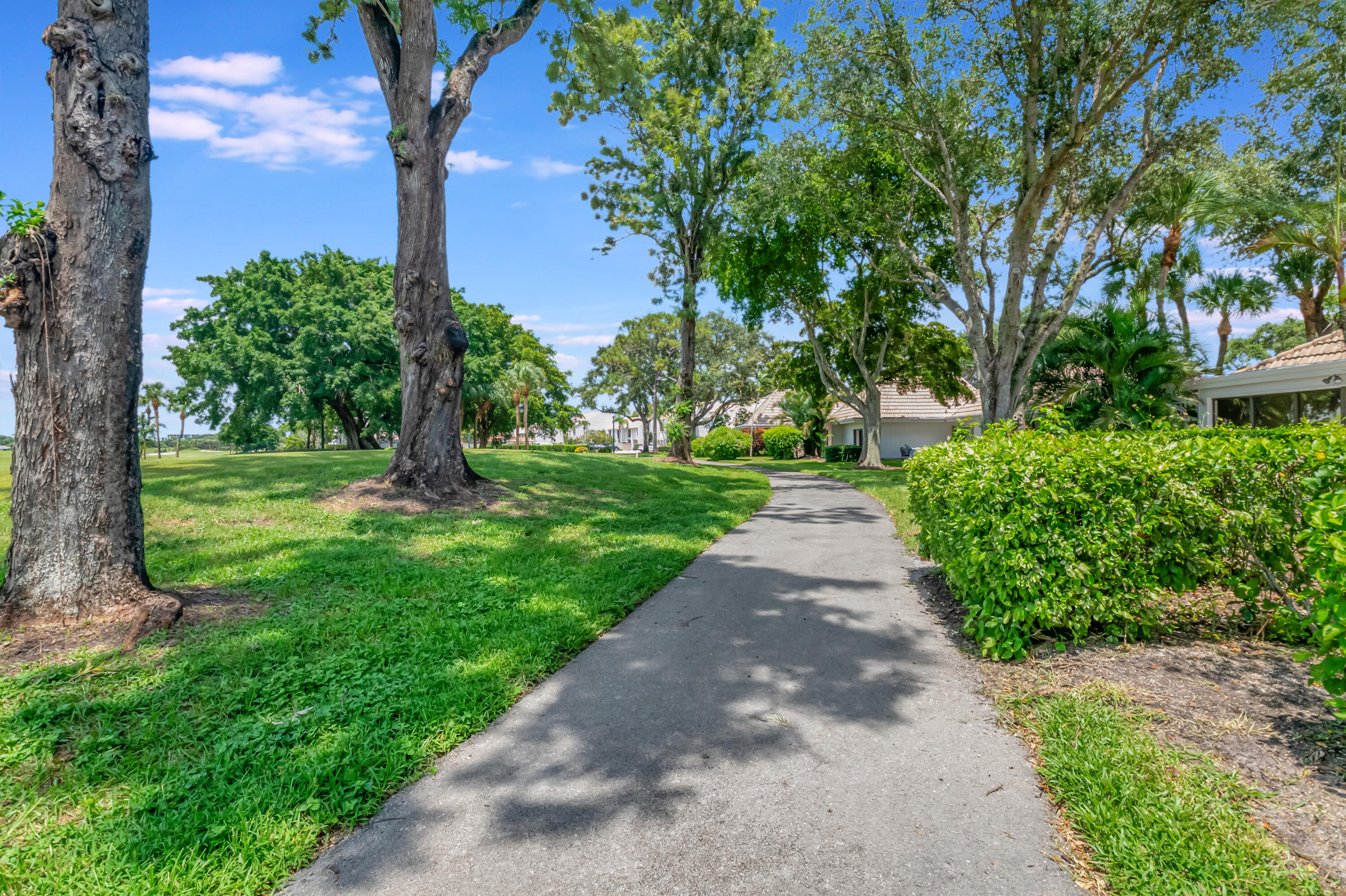 402 Bridgewood Court Boca Raton, FL 33434 - Photo 40 of 72 DSC_3271