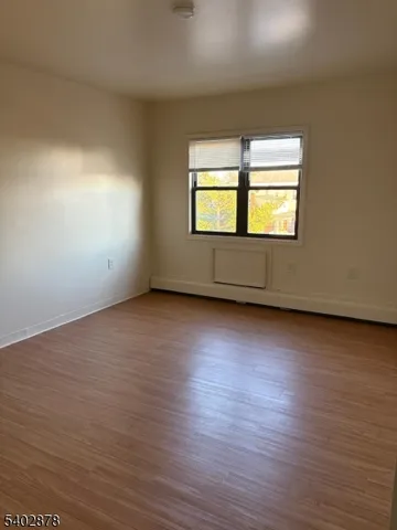 $1,800 | 701 Cranford Avenue, Linden, NJ 07036