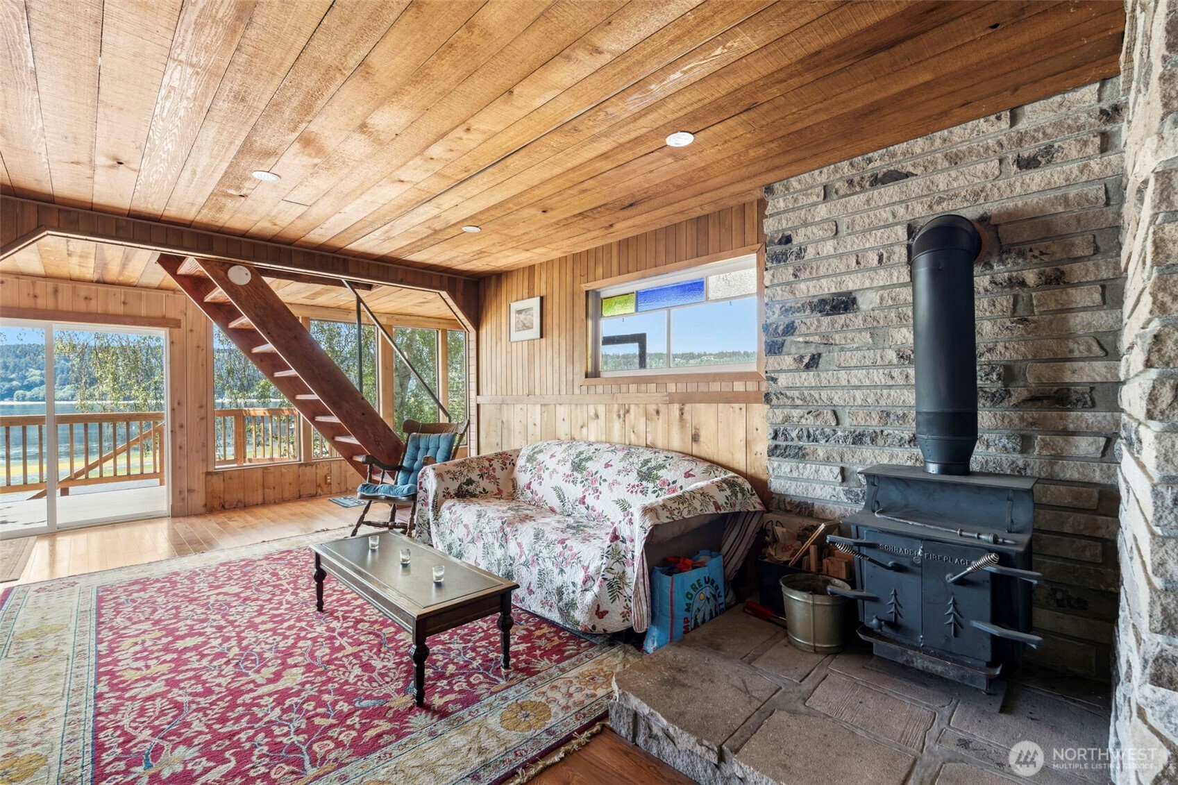 28243 Manzanita Beach Road Southwest Vashon, WA 98070 - Photo 17 of 35