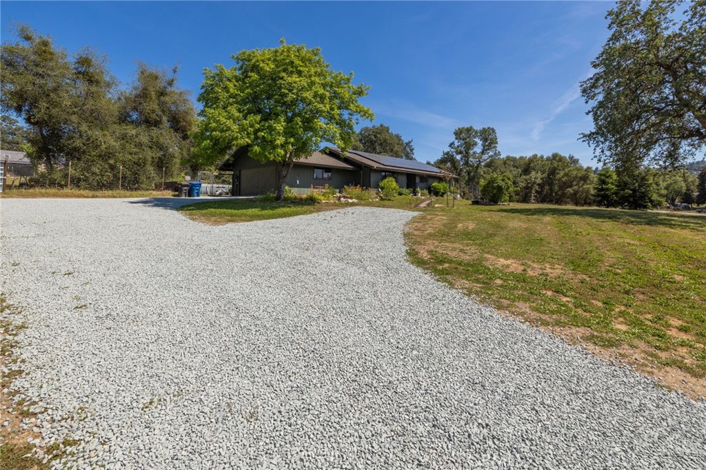 31477 Erie Road Coarsegold, CA 93614 - Photo 2 of 60