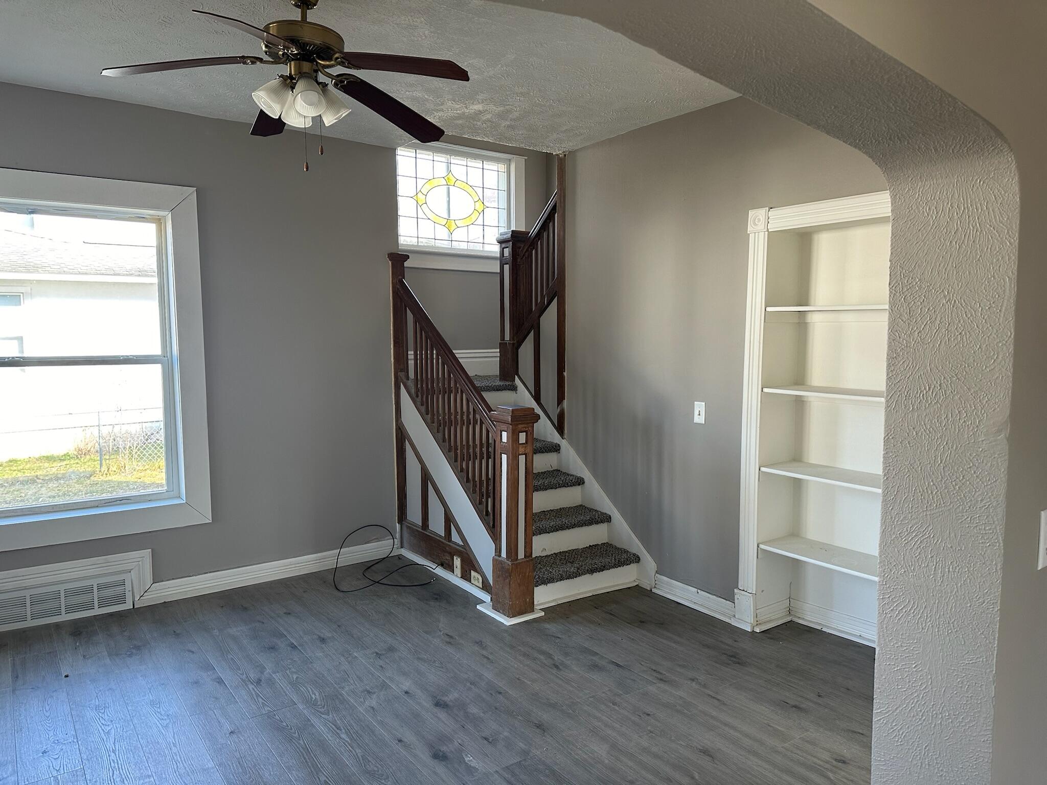 211 West Delaware Street Decatur, MI 49045 - Photo 18 of 26 IMG_2354