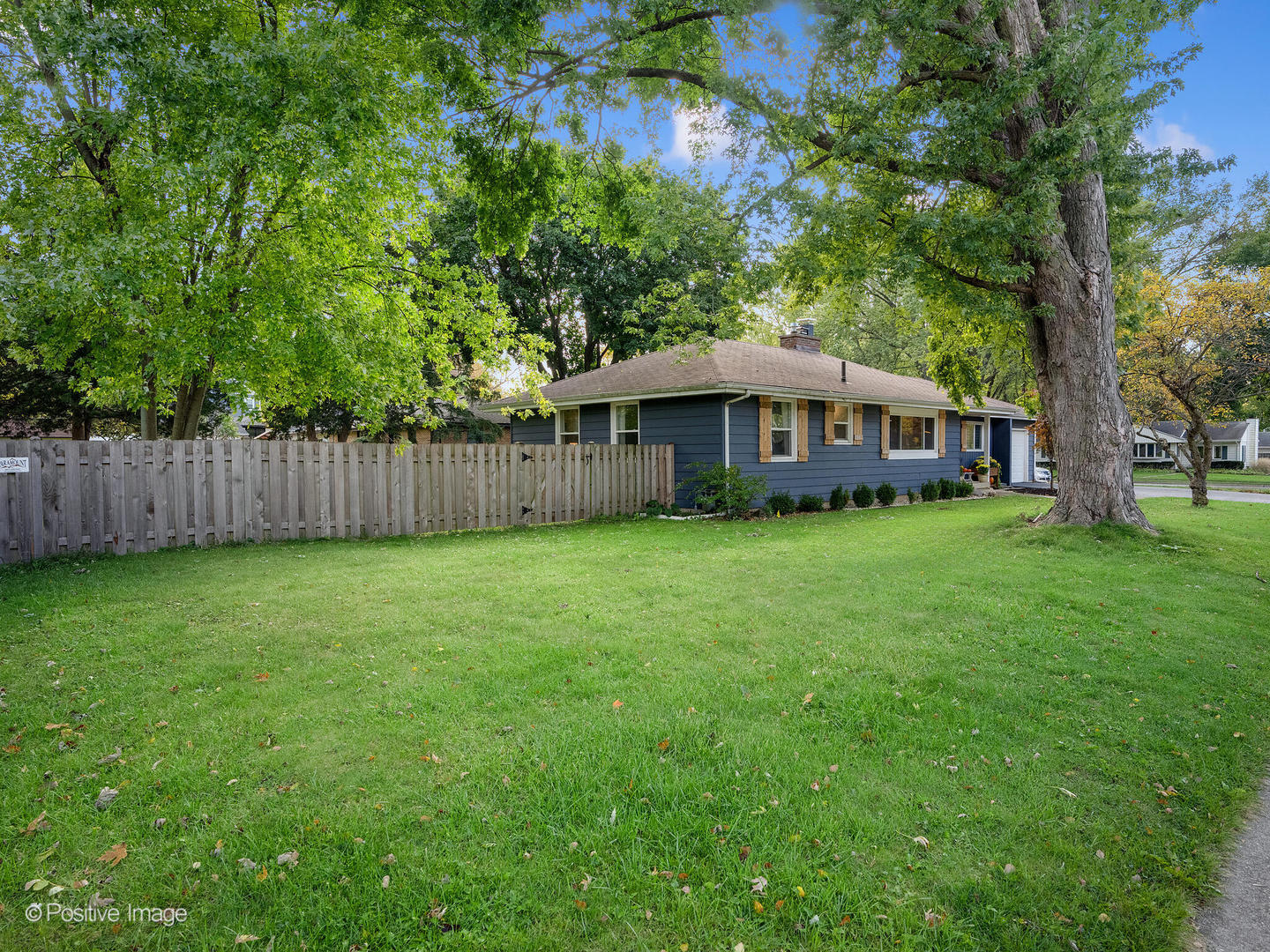 2 Sunset Lane Algonquin, IL 60102 - Photo 18 of 18 a view of house with a garden