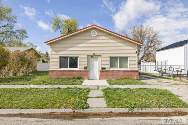 $280,000 | 267 East Pine Street, Shelley, ID 83274