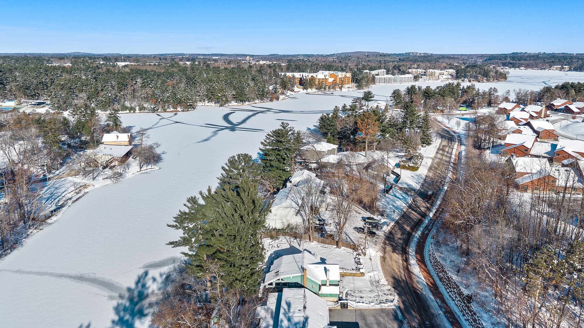 215 Canyon Road Wisconsin Dells, WI 53965 - Photo 12 of 73