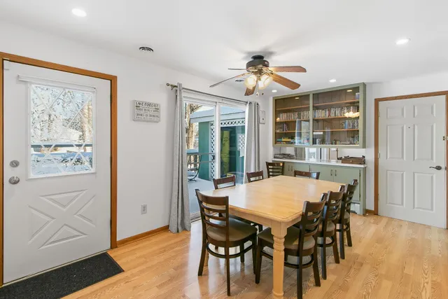 $679,900 | 215 Canyon Road, Wisconsin Dells, WI 53965