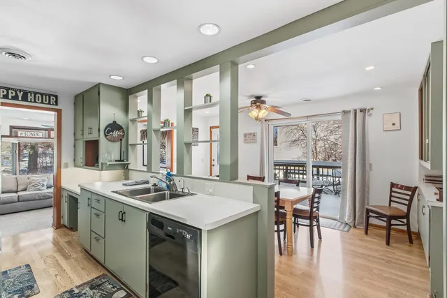 $679,900 | 215 Canyon Road, Wisconsin Dells, WI 53965