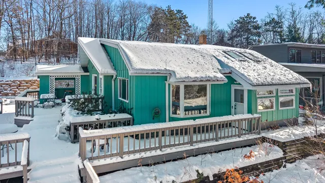 $679,900 | 215 Canyon Road, Wisconsin Dells, WI 53965