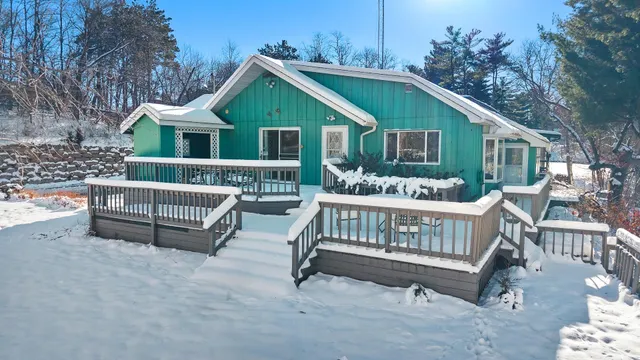 $679,900 | 215 Canyon Road, Wisconsin Dells, WI 53965