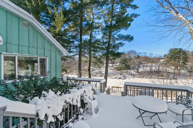 $679,900 | 215 Canyon Road, Wisconsin Dells, WI 53965