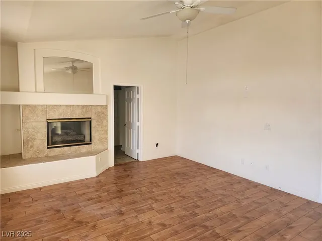 $3,000 | 8875 La Manga Avenue, Las Vegas, NV 89147