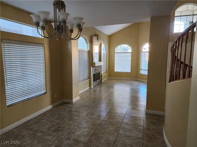 $3,000 | 8875 La Manga Avenue, Las Vegas, NV 89147