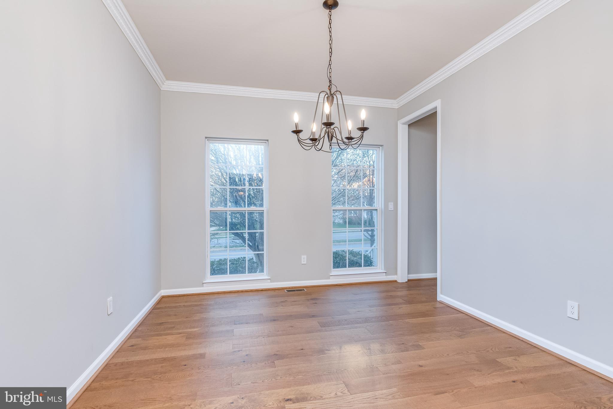 1357 North Fairfax Boulevard Ranson, WV 25438 - Photo 22 of 51 Dining room features large windows, let the sun in