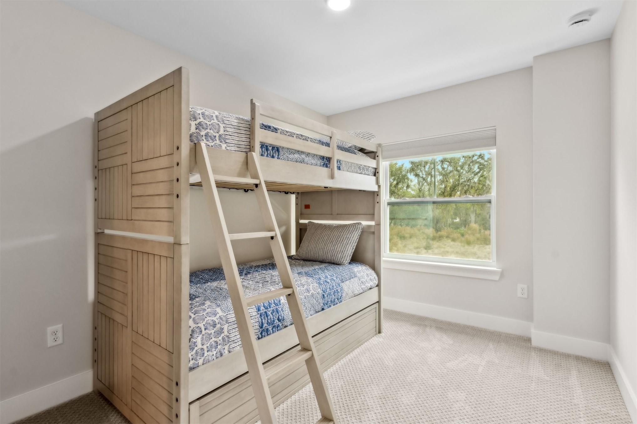 2017 Ryan Road Fernandina Beach, FL 32034 - Photo 22 of 39 a bedroom with a bed and a window