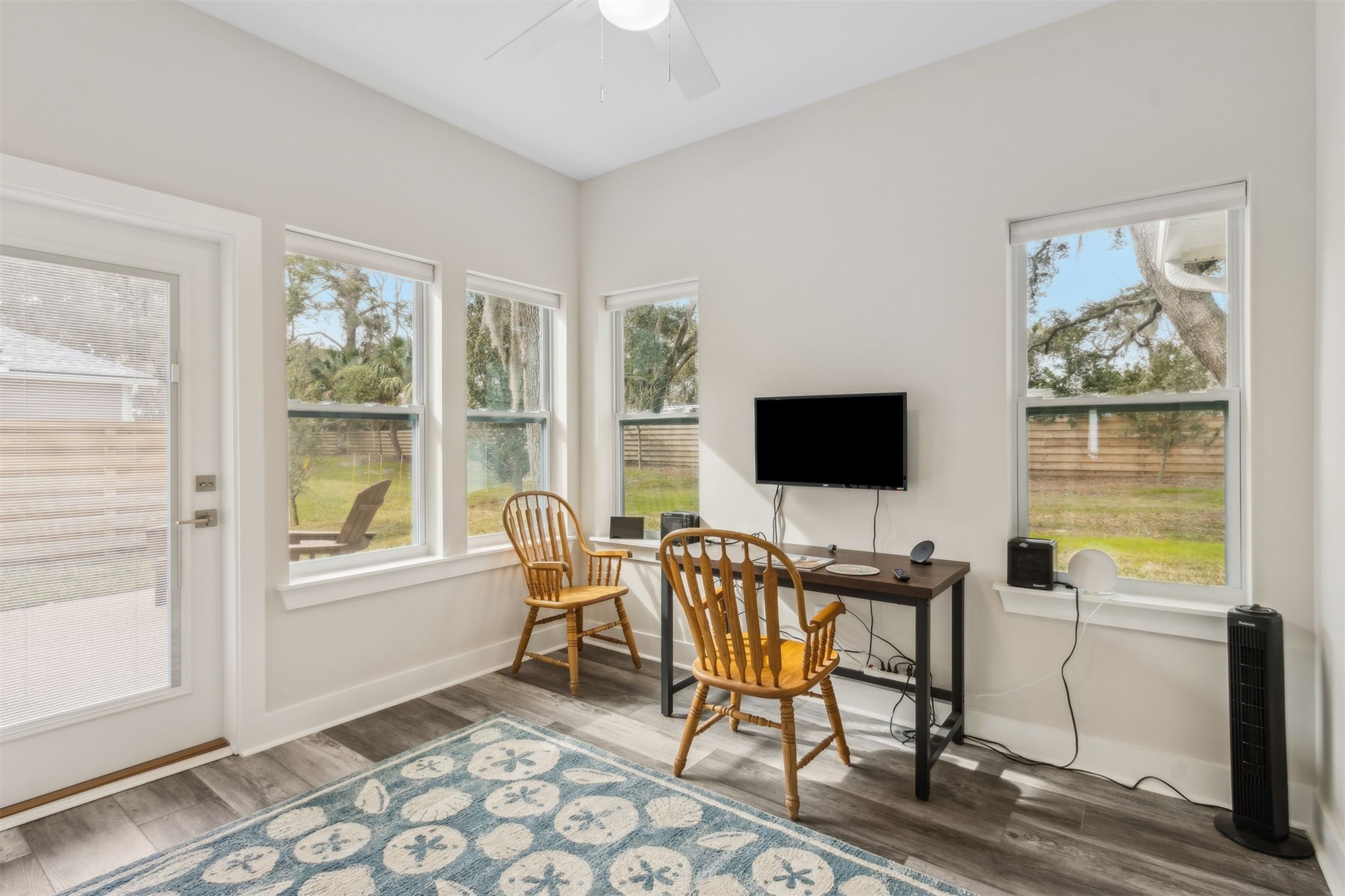 2017 Ryan Road Fernandina Beach, FL 32034 - Photo 26 of 39 a living room with furniture and a flat screen tv