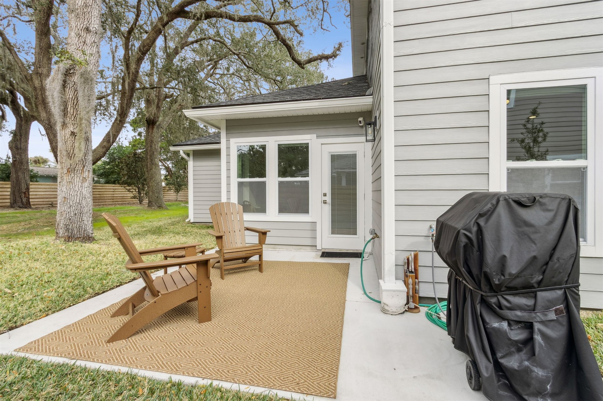 2017 Ryan Road Fernandina Beach, FL 32034 - Photo 28 of 39 a view of a house with backyard and sitting area