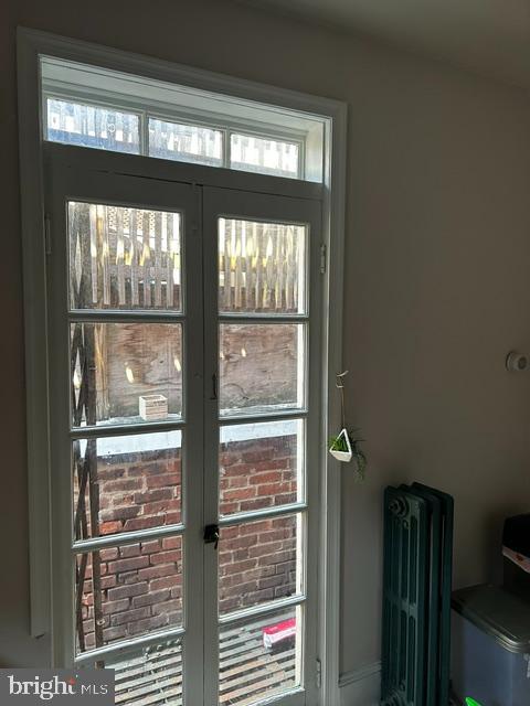 2014 Sansom Street, Unit B Philadelphia, PA 19103 - Photo 5 of 6