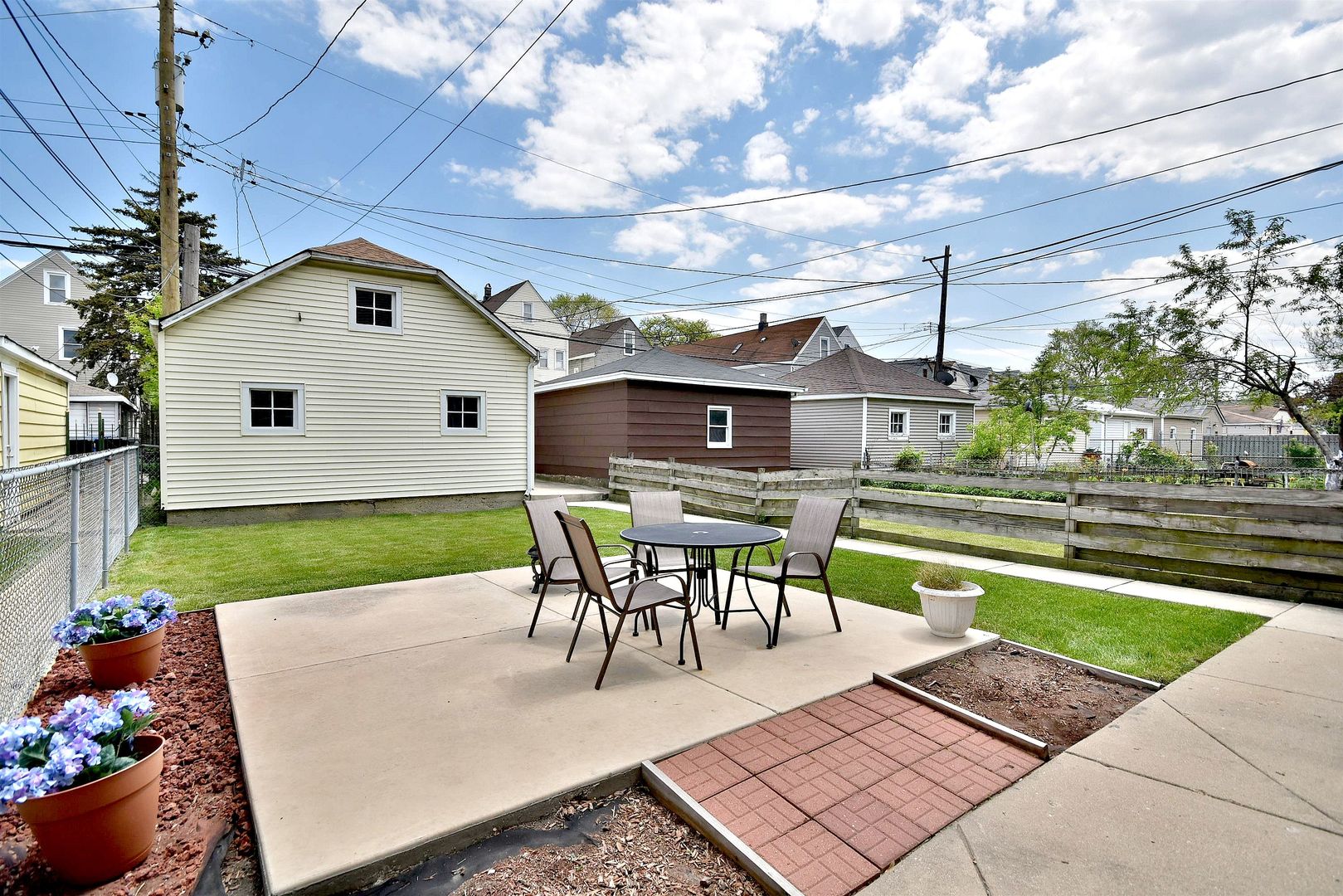 2735 North Ridgeway Avenue Chicago, IL 60647 - Photo 19 of 20