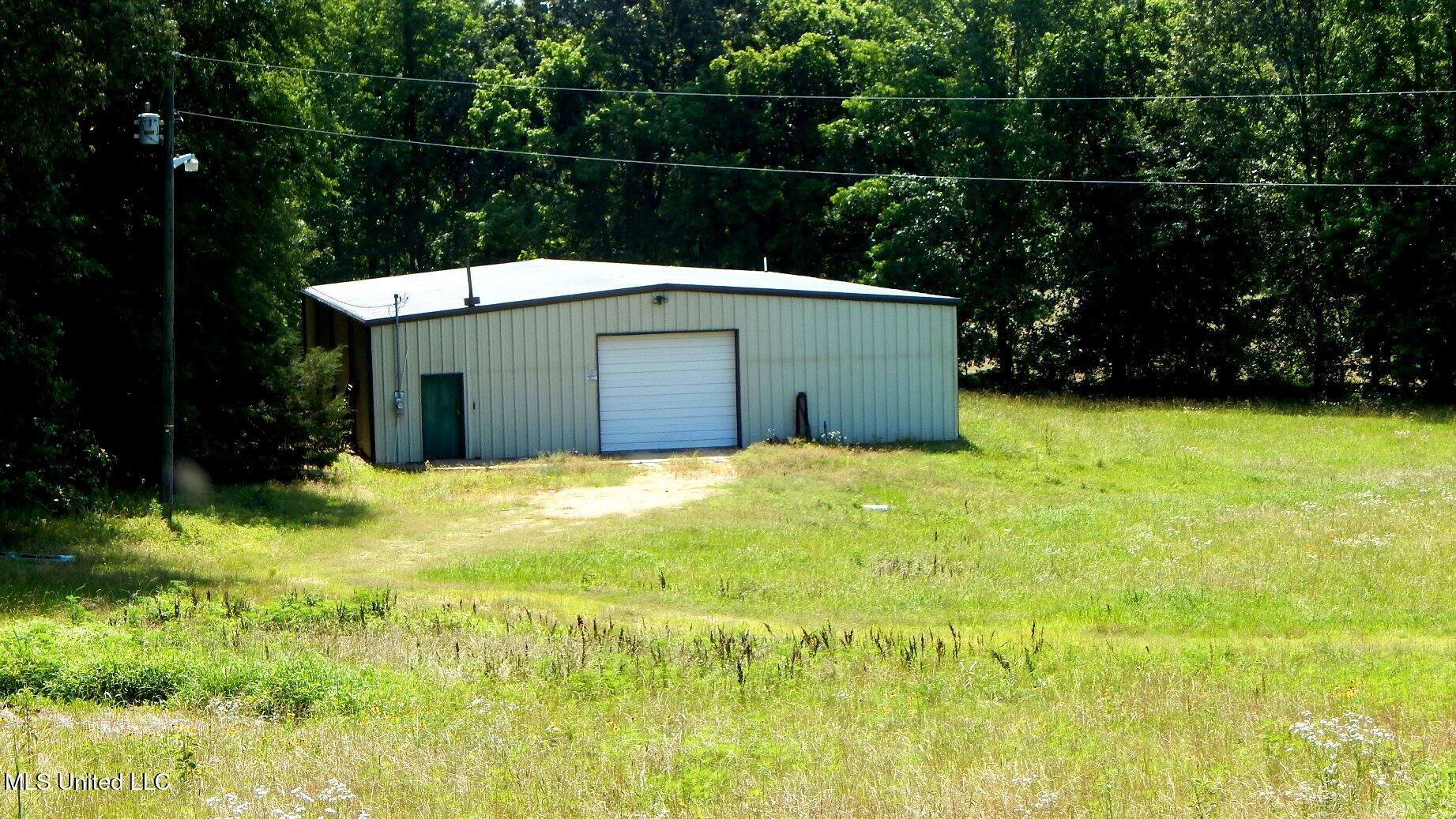 2450 Longtown Road Sarah, MS 38665 - Photo 33 of 60 DSCN6970