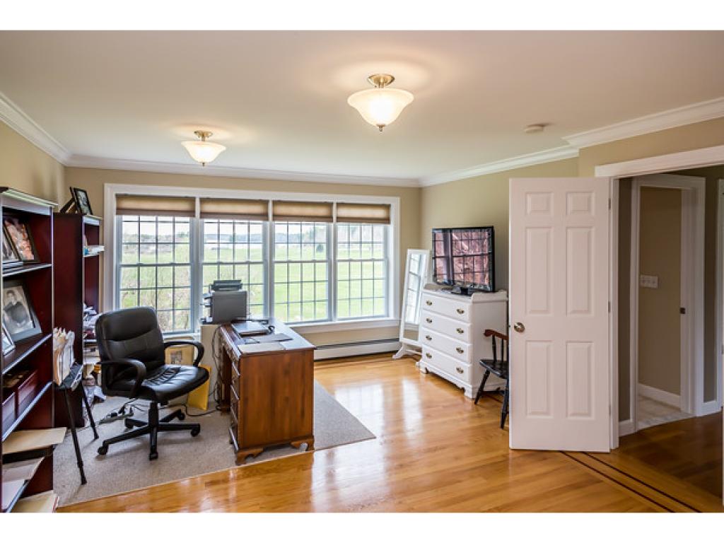 13 Watson Road Durham, NH 03824 - Photo 19 of 34 Gallery Image 19