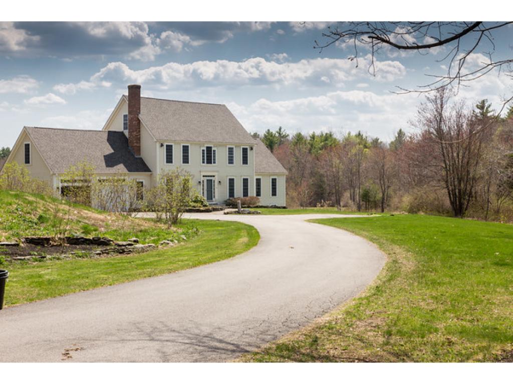 13 Watson Road Durham, NH 03824 - Photo 3 of 34 Gallery Image 3