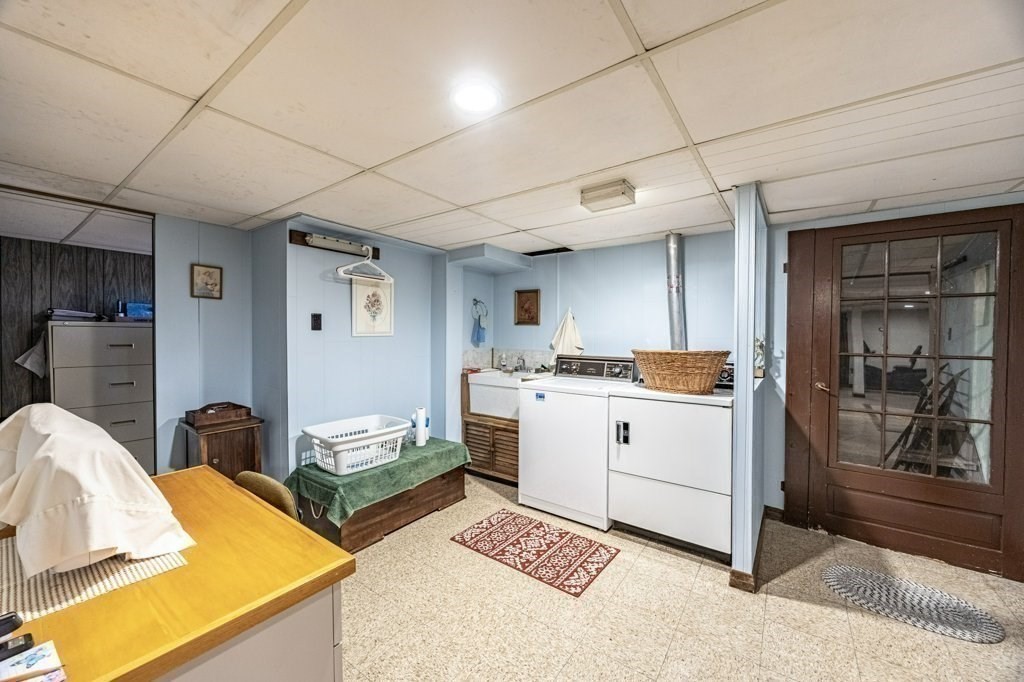 63 Cottage Street Fairhaven, MA 02719 - Photo 26 of 42