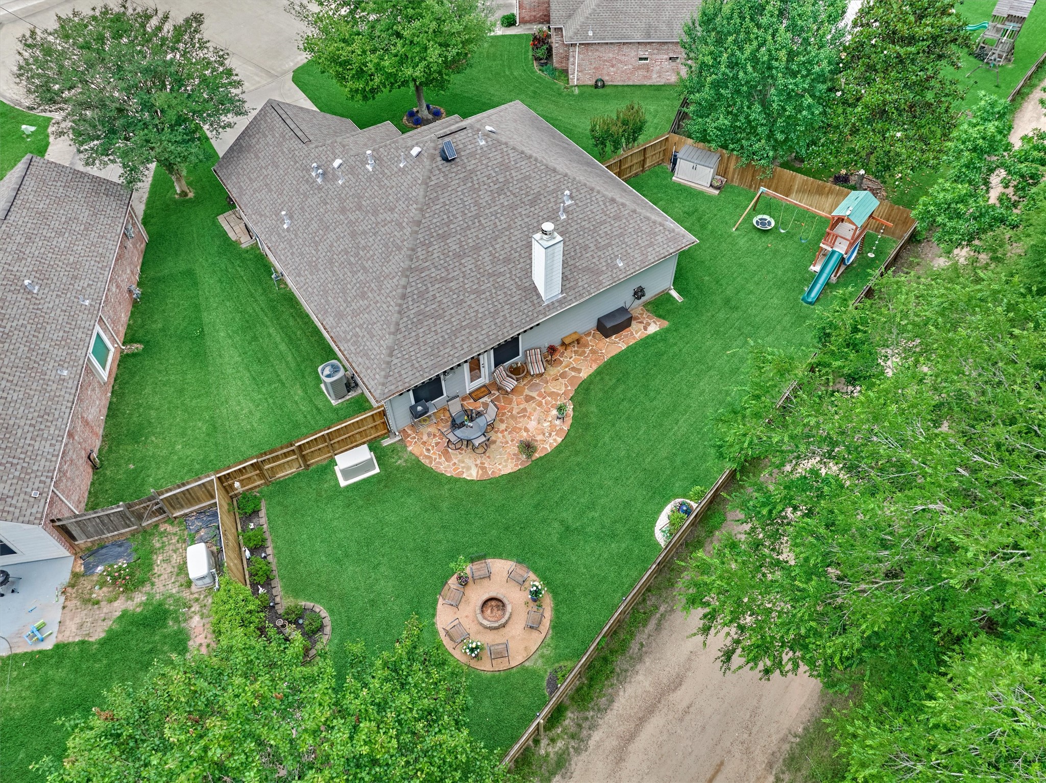 2203 Nicholas Crossing Conroe, TX 77304 - Photo 35 of 37