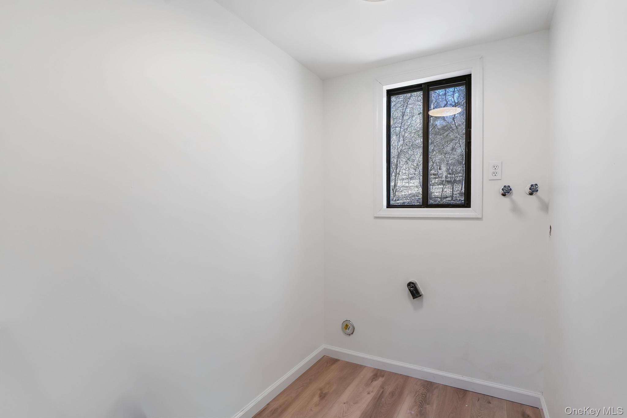 18 Spruce Court Fishkill, NY 12524 - Photo 11 of 20