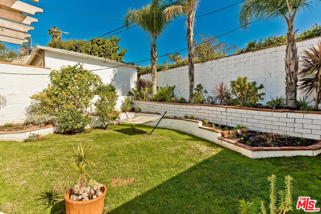 1612 Reeves Street Los Angeles, CA 90035 - Photo 29 of 34 Gallery Image 29