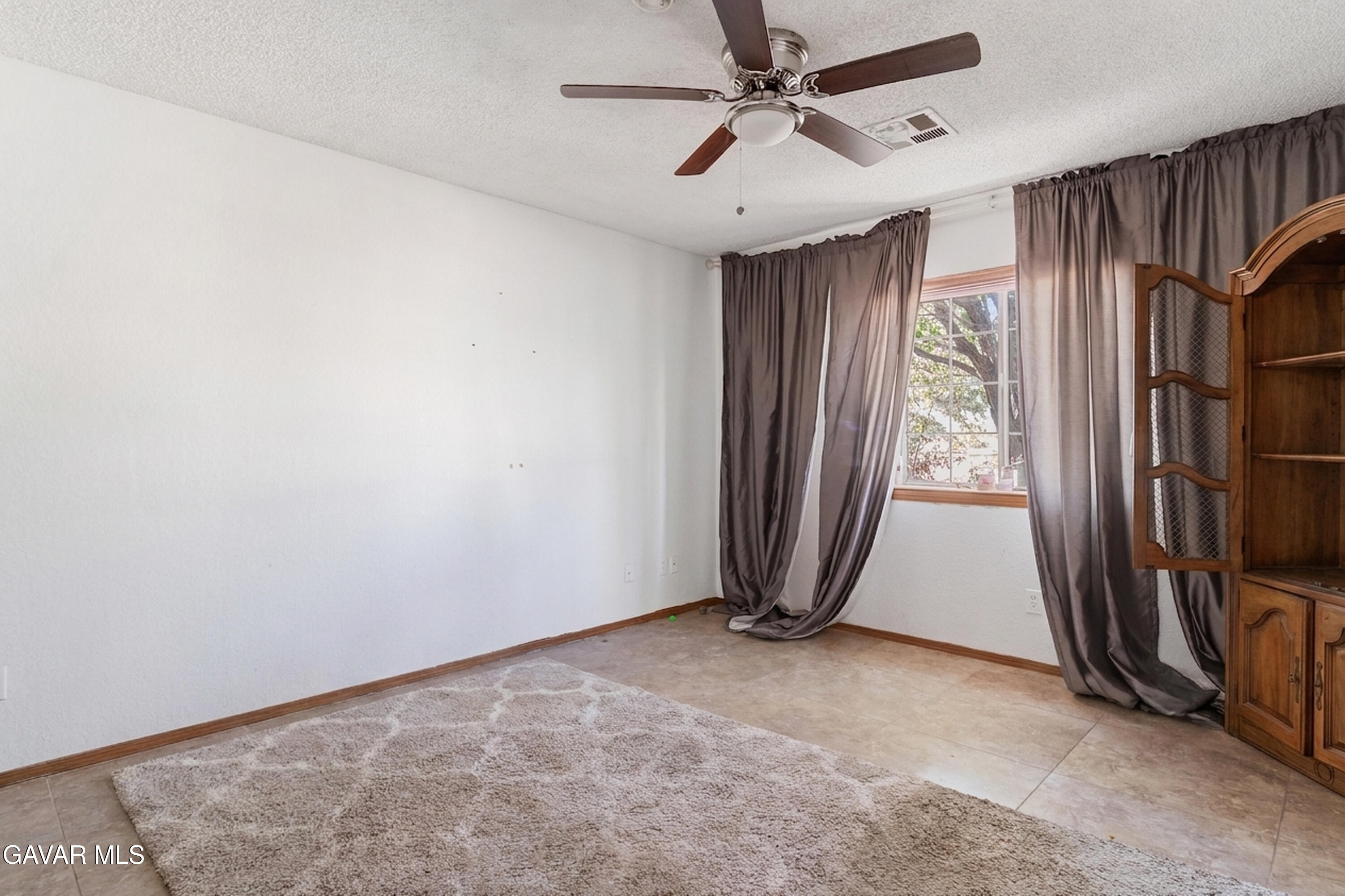 3735 Paula Lancaster, CA 93535 - Photo 36 of 54 Bedroom 1-1_E