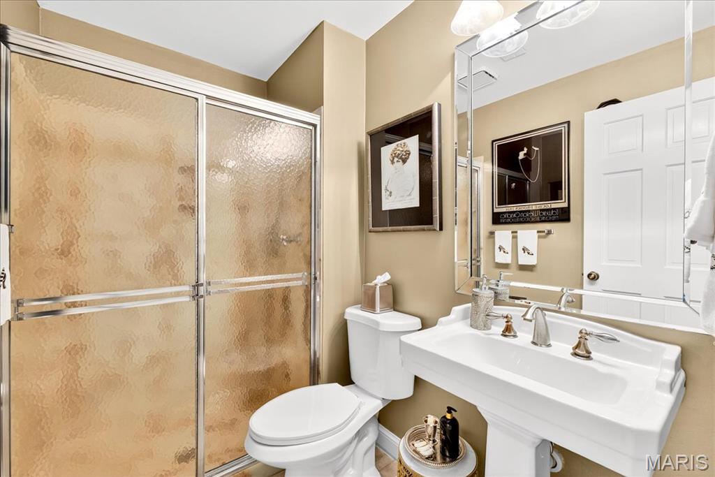 14308 East Conway Meadows Court, Unit 203 Chesterfield, MO 63017 - Photo 25 of 36