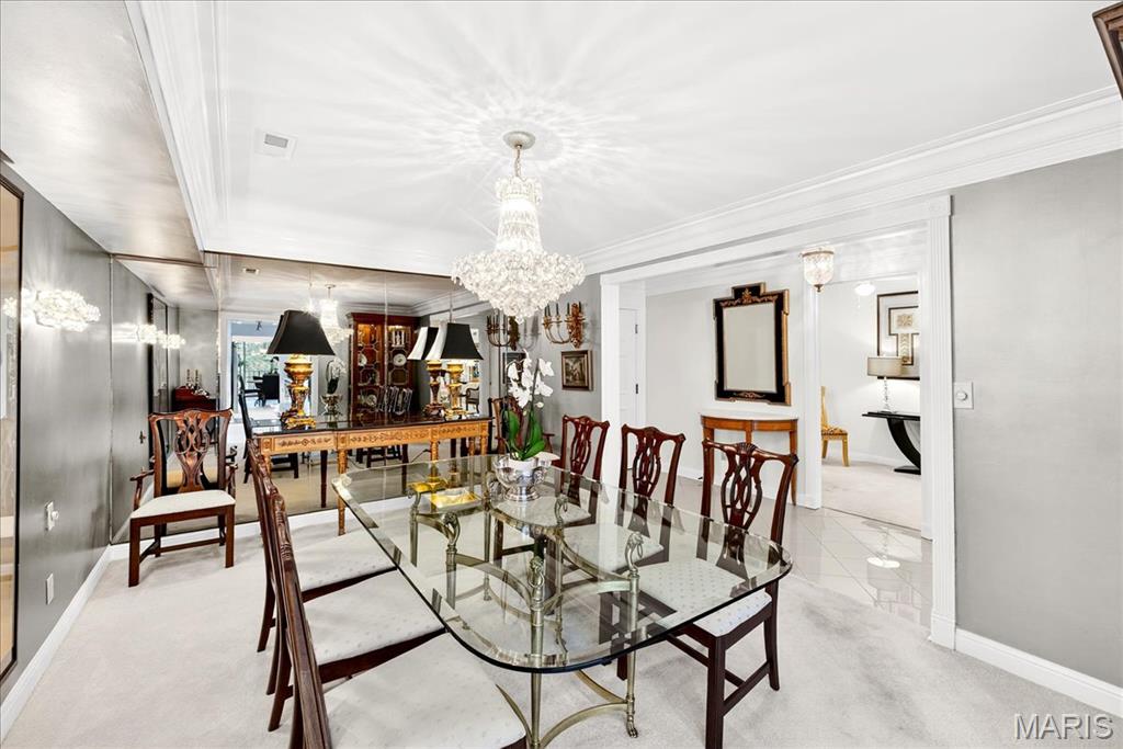 14308 East Conway Meadows Court, Unit 203 Chesterfield, MO 63017 - Photo 10 of 36