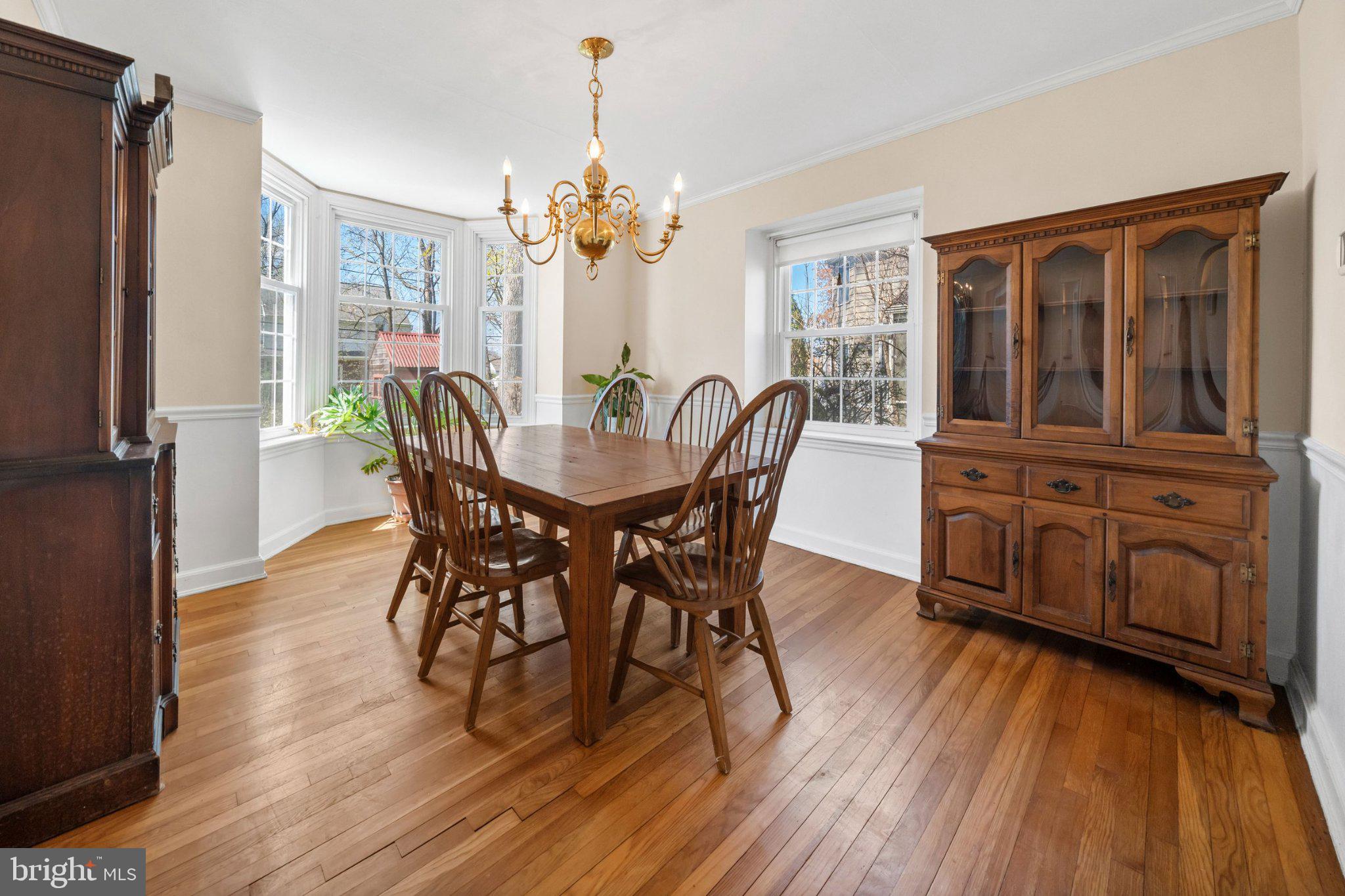 512 Lennox Road Wilmington, DE 19809 - Photo 9 of 28 Bright dining space with classic charm.