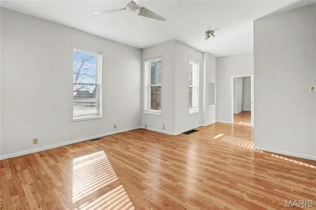 $135,000 | 4540 Nebraska Avenue, St. Louis, MO 63111