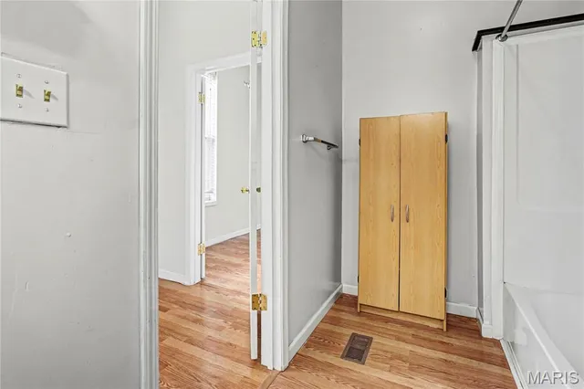 $135,000 | 4540 Nebraska Avenue, St. Louis, MO 63111