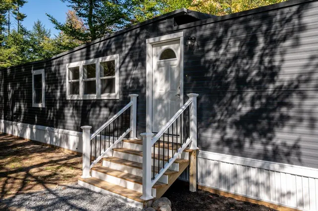 $140,000 | 49 Lindenshire Avenue, Exeter, NH 03833