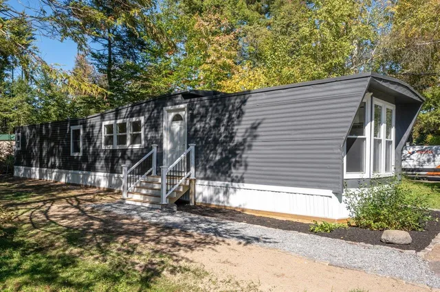 $140,000 | 49 Lindenshire Avenue, Exeter, NH 03833