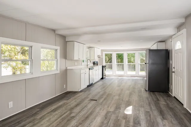 $140,000 | 49 Lindenshire Avenue, Exeter, NH 03833