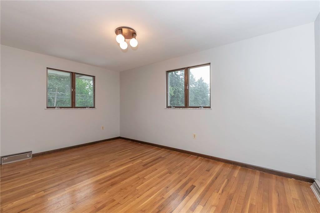 268 Shafer Road Moon Township, PA 15108 - Photo 14 of 25 Gallery Image 14