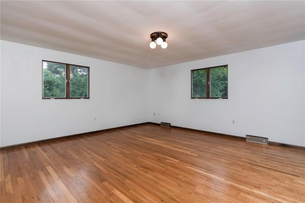268 Shafer Road Moon Township, PA 15108 - Photo 16 of 25 Gallery Image 16