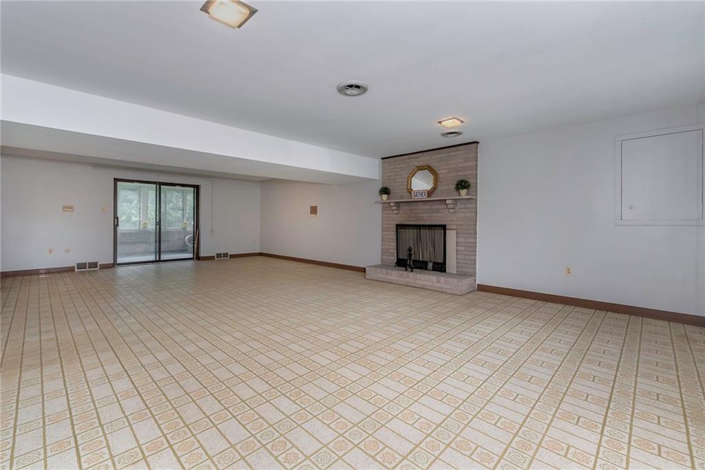 268 Shafer Road Moon Township, PA 15108 - Photo 19 of 25 Gallery Image 19