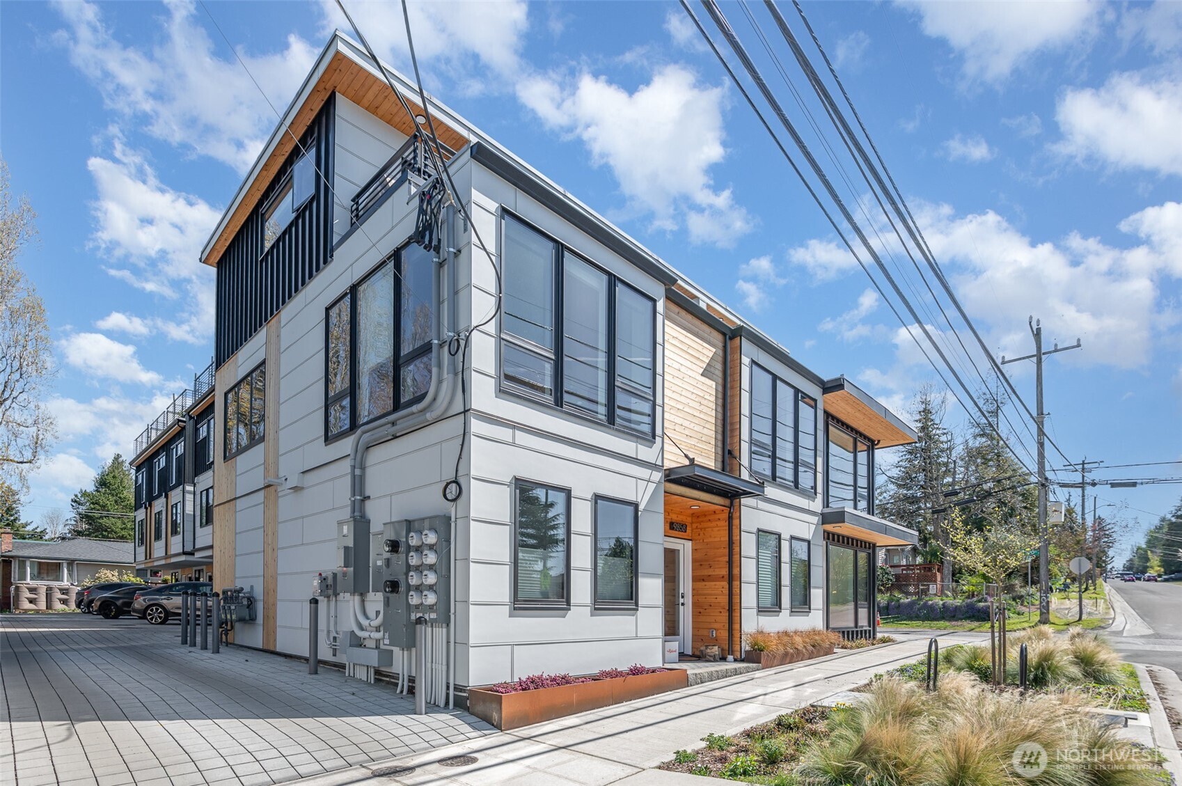 4214 Southwest 100th Street Seattle, WA 98136 - Photo 1 of 18 Gallery Image 1