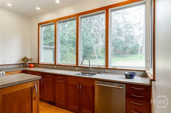 $679,900 | 145 Riverdale Drive, Athens, GA 30605