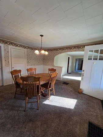 $170,000 | 180 Reading Avenue, Hillsdale, MI 49242