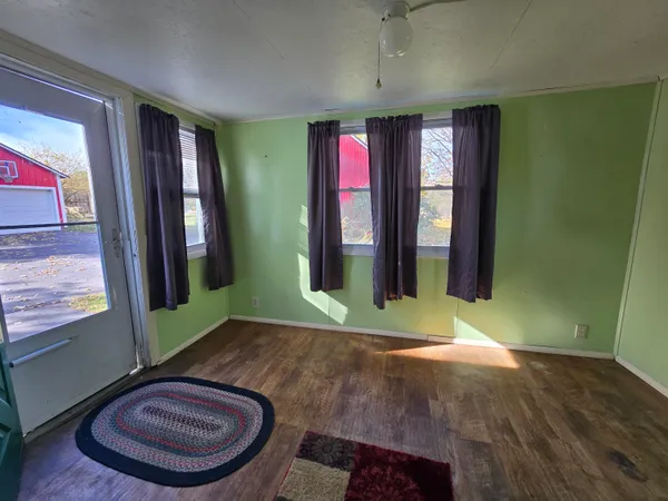 $170,000 | 180 Reading Avenue, Hillsdale, MI 49242
