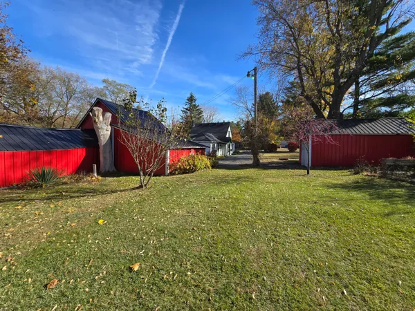 $170,000 | 180 Reading Avenue, Hillsdale, MI 49242