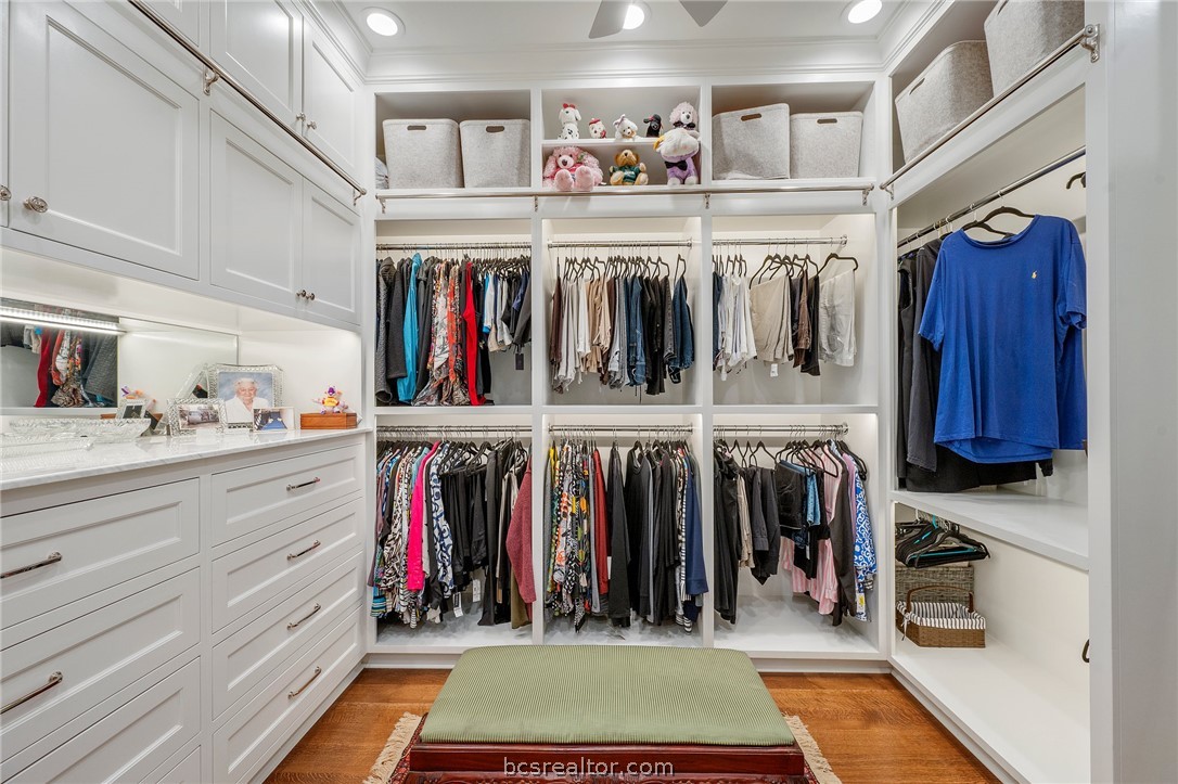5108 Inverness Drive Bryan, TX 77802 - Photo 7 of 39 Gallery Image 7
