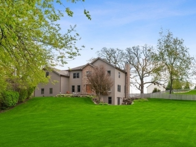 2601 Spring Leaf Drive Spring Grove, IL 60081 - Photo 2 of 38