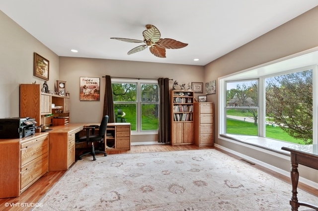 2601 Spring Leaf Drive Spring Grove, IL 60081 - Photo 13 of 38